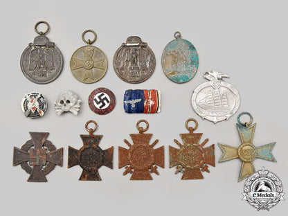 germany,_third_reich._a_mixed_lot_of_badges_and_medals,_relic_condition__g516411