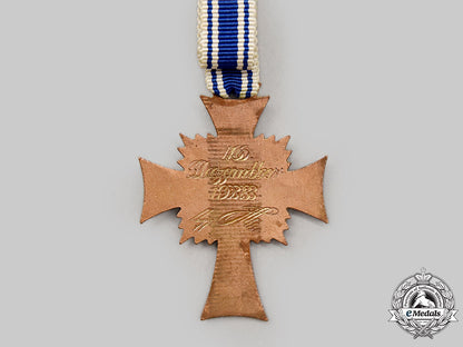 germany,_third_reich._an_honour_cross_of_the_german_mother,_bronze_grade,_by_fritz_kohm__g517624
