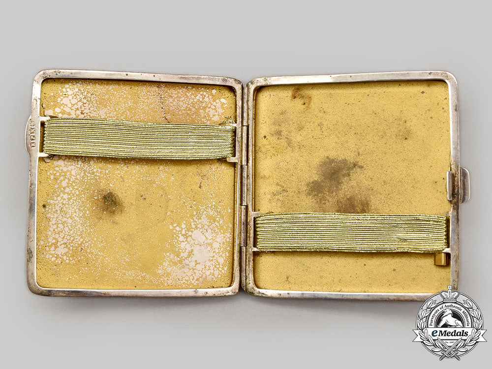 germany,_imperial._a_prussian_pilot’s_badge_commemorative_cigarette_case__g517685