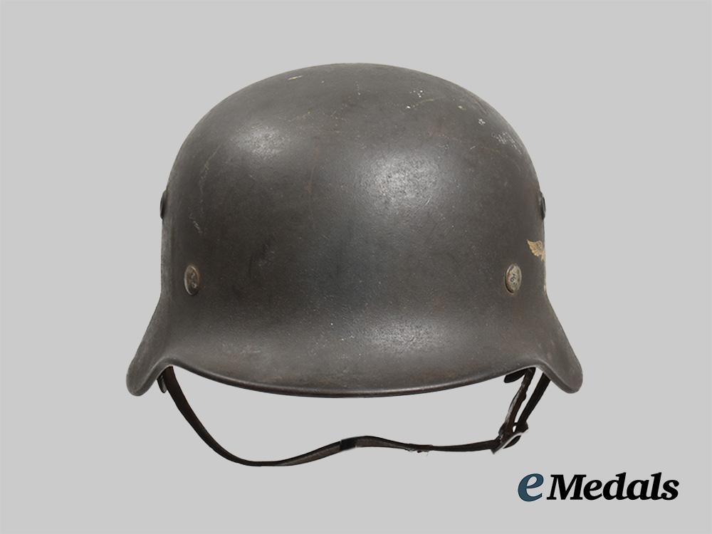 germany,_luftwaffe._an_m40_stahlhelm,_by_quist__g54836-1