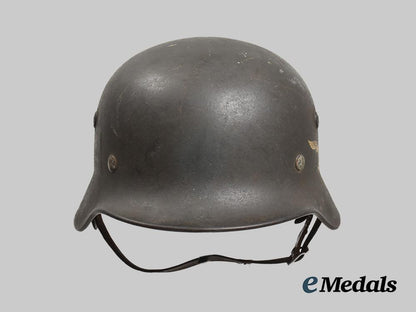 germany,_luftwaffe._an_m40_stahlhelm,_by_quist__g54836-1