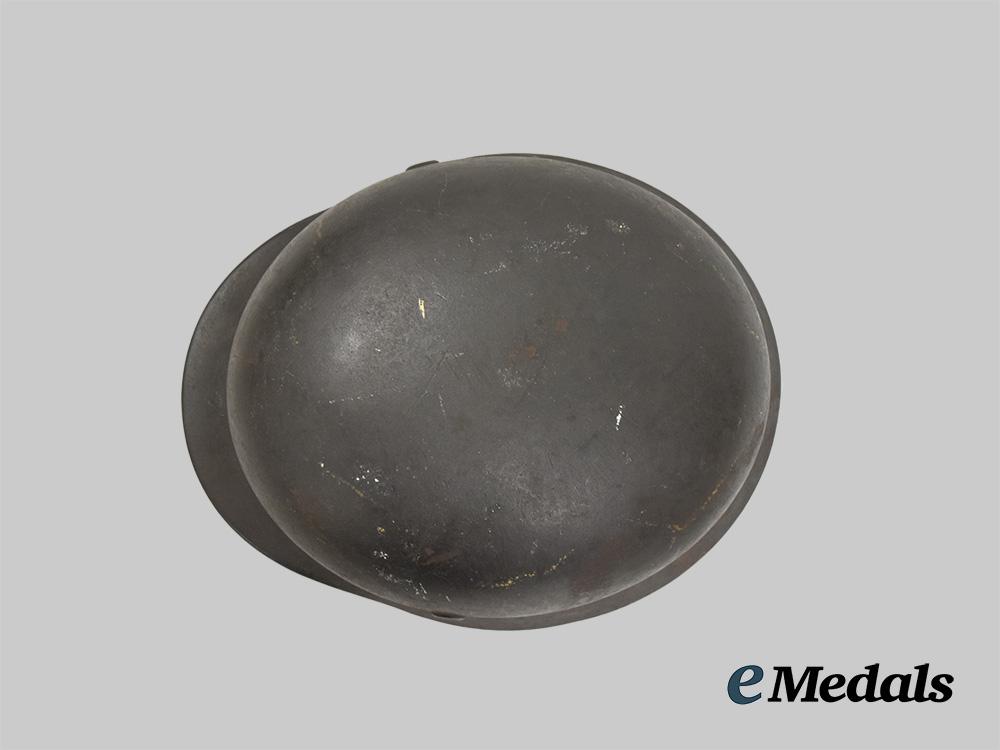 germany,_luftwaffe._an_m40_stahlhelm,_by_quist__g54836-7