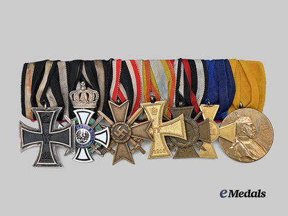 germany,_imperial._a_hohenzollern_house_order_bar_for_first_and_second_world_war_service_e_medals__m0076-172_2
