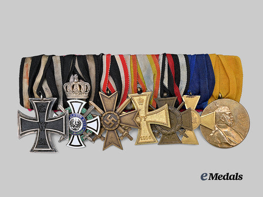 germany,_imperial._a_hohenzollern_house_order_bar_for_first_and_second_world_war_service_e_medals__m0076-172_2