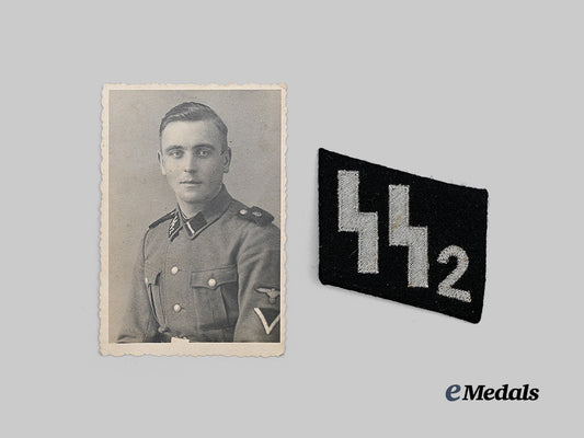germany,_s_s._an_s_s-_standarte_germania_collar_tab,_with_owner_photo_e_medals__g62969_2