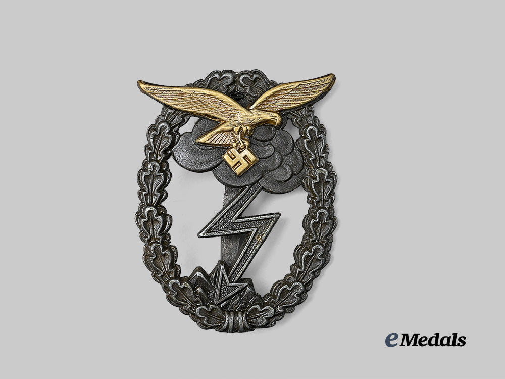 germany,_third_reich._a_luftwaffe_ground_assault_badge,_by“_g._h._osang,_dresden”_e_medals__g61765_2