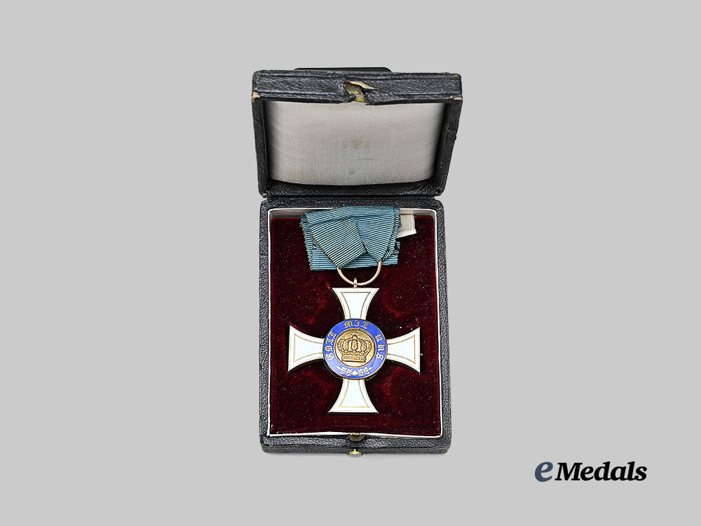 prussia,_kingdom._an_order_of_the_crown,_i_i_i_class_cross_in_gold_with_case,_by_gebrüder_friedländer_e_medals__g62843_3
