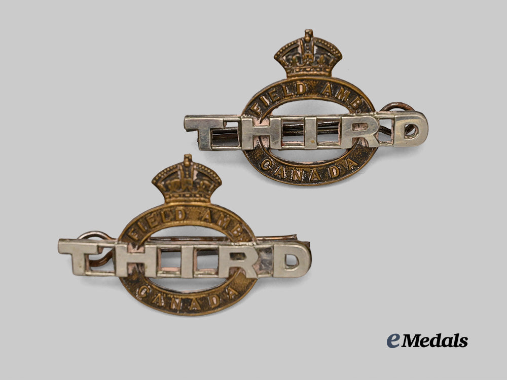 canada,_c_e_f._a_pair_of3rd_field_ambulance_shoulder_titles_e_medals__c7272_2