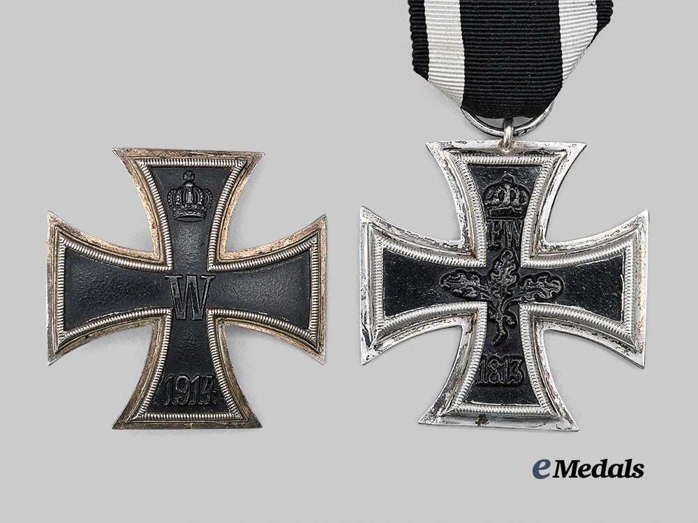 germany,_imperial._a1914_iron_cross_i_i_and_i_class_set,_with_luxury_case_e_medals__g62692_7