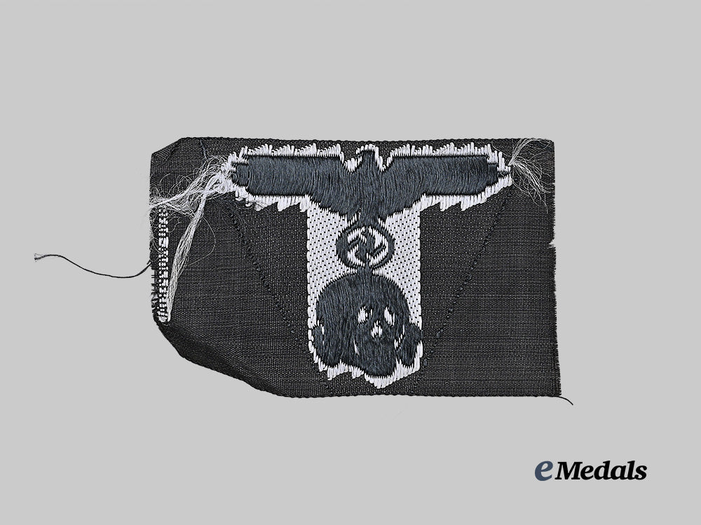 germany,_s_s._a_mint_waffen-_s_s_panzer_troops_m43_cap_insignia,_by_ewald_vorsteher_e_medals__g62966_3