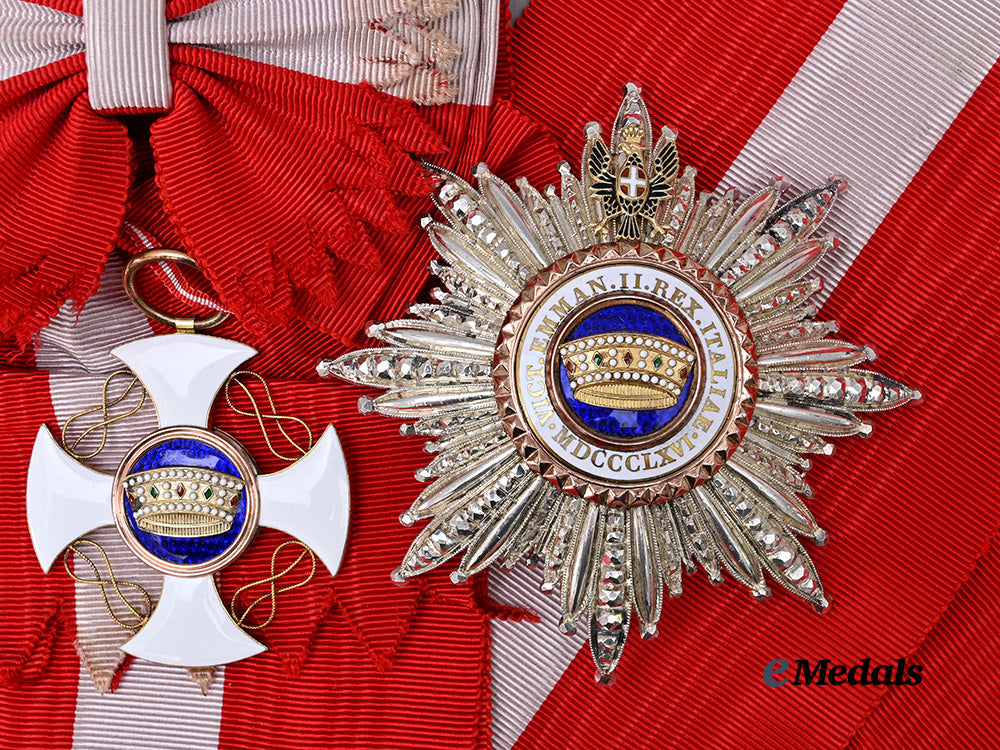 italy,_kingdom._an_order_of_the_crown,_grand_cross_set,_in_gold,_by_gardino_e_medals__m0332-75_6