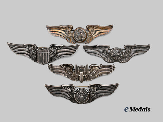 united_states._a_lot_of_five_second_war_wings_e_medals__m0706-25_2