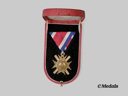 serbia,_kingdom._an_order_of_the_cross_of_takovo,_v_class,_with_case_e_medals__m0704-100_3