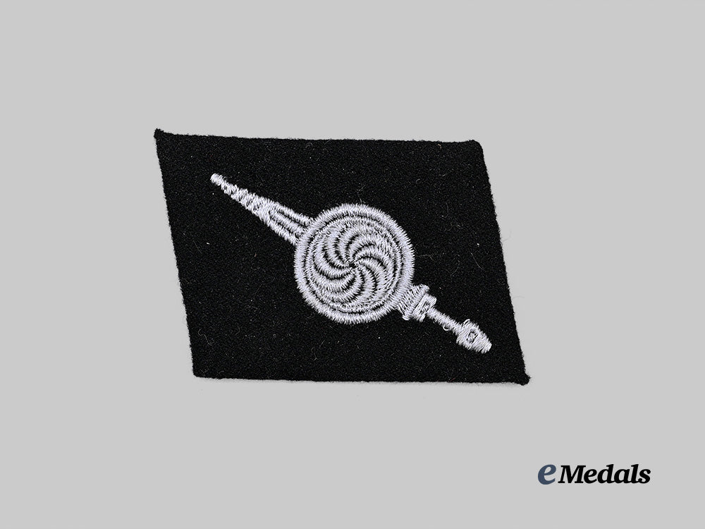 germany,_s_s._a_mint_waffen-_s_s_kaukasischer_waffenverband_collar_tab_e_medals__g63013_2
