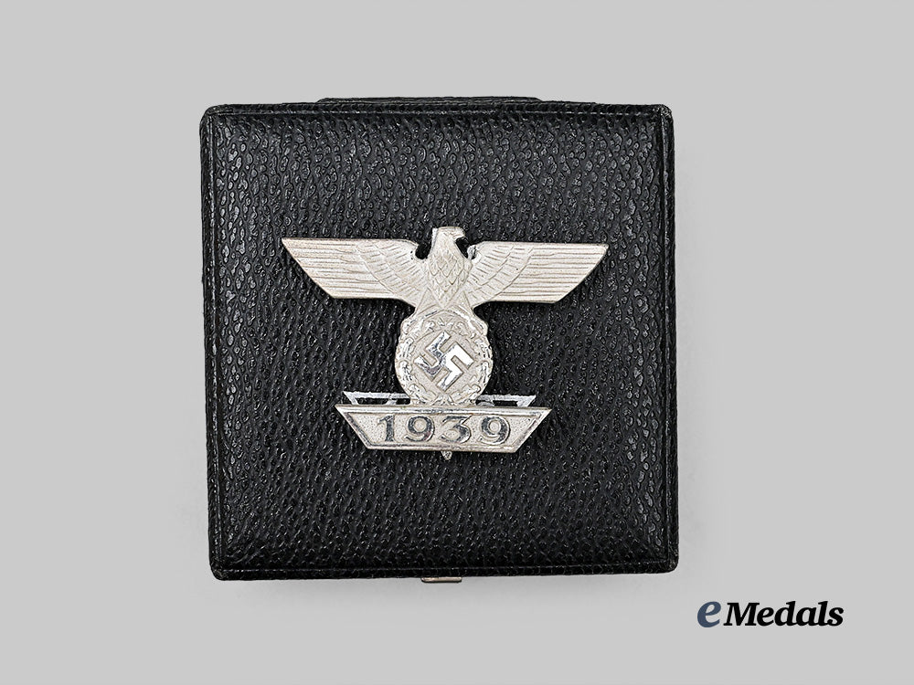 germany,_wehrmacht._a_mint1939_clasp_to_the_iron_cross_i_class,_with_case,_type_a_by_b._h._mayer_e_medals__g61758_4