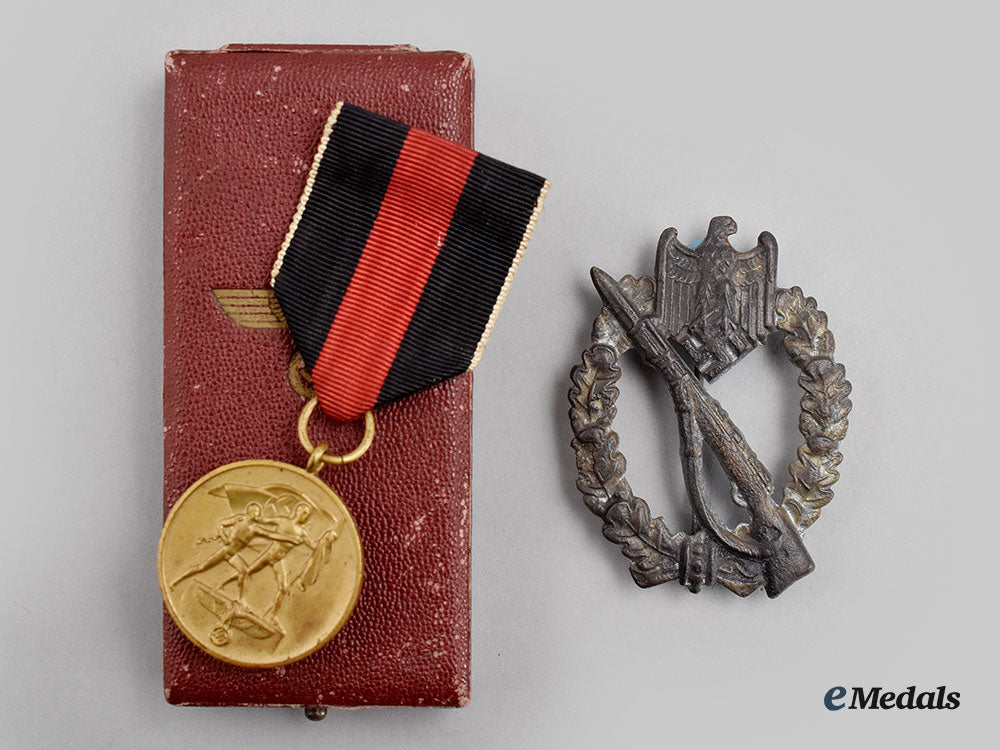 germany,_third_reich._a_grouping_of_two_military_medals_and_decorations__l22__m_n_c6628_415