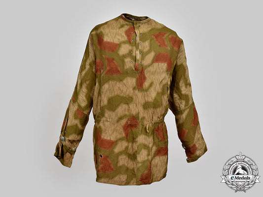 germany,_wehrmacht._an_unhooded_marsh_pattern_smock__l22__m_n_c8737_286