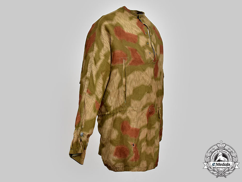 germany,_wehrmacht._an_unhooded_marsh_pattern_smock__l22__m_n_c8738_287