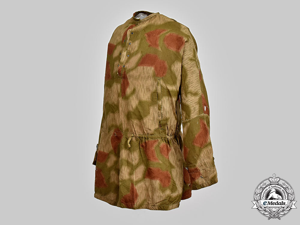 germany,_wehrmacht._an_unhooded_marsh_pattern_smock__l22__m_n_c8739_288