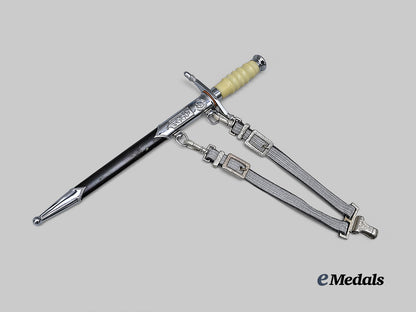 germany,_democratic_republic._an_army_officer's_dress_dagger_e_medals__m0454-63_2