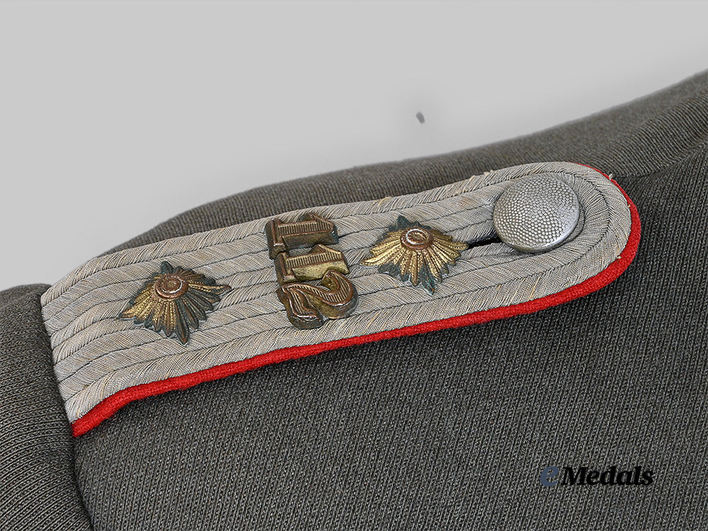 germany,_heer._a_service_tunic_for_a_decorated_hauptmann_of_gebirgs-_artillerie-_regiment112_e_medals__g62697_11