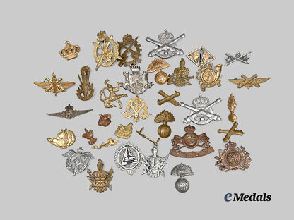 finland,_republic._a_lot_of_regimental_insignia&_badges_e_medals__e_u24828_2