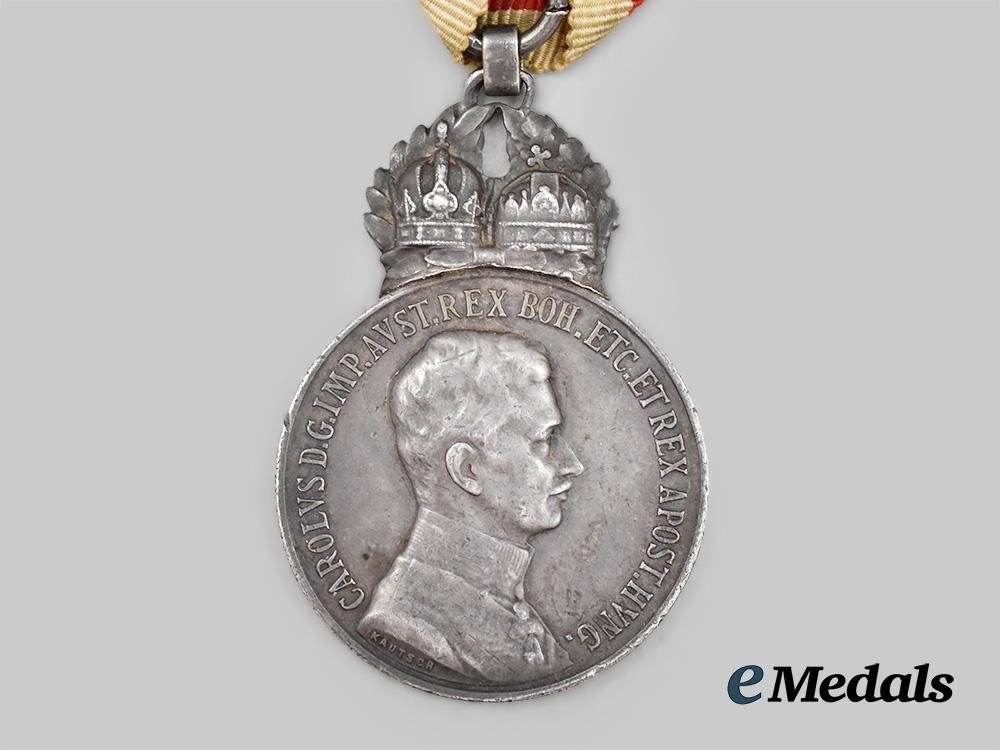 austria-_hungary,_a_military_merit_medal,_karl_i_issue,_c.1917.__m0347-6-2