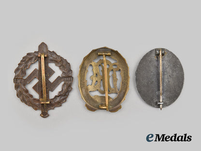 germany,_third_reich._a_mixed_lot_of_badges__m0602-13a