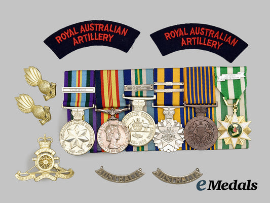 australia,_commonwealth._a_vietnam_medal_bar_to_capt._r._v_king,108_field_battalion___m_n_c0005