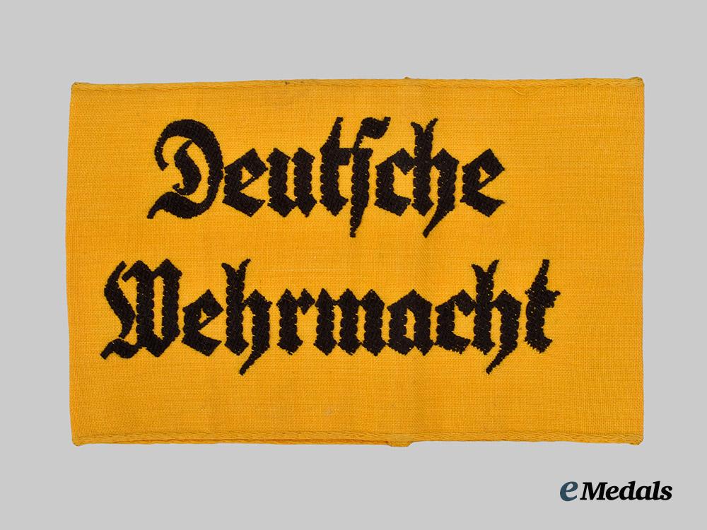germany,_wehrmacht._an_civilian_auxiliary_armband___m_n_c0014