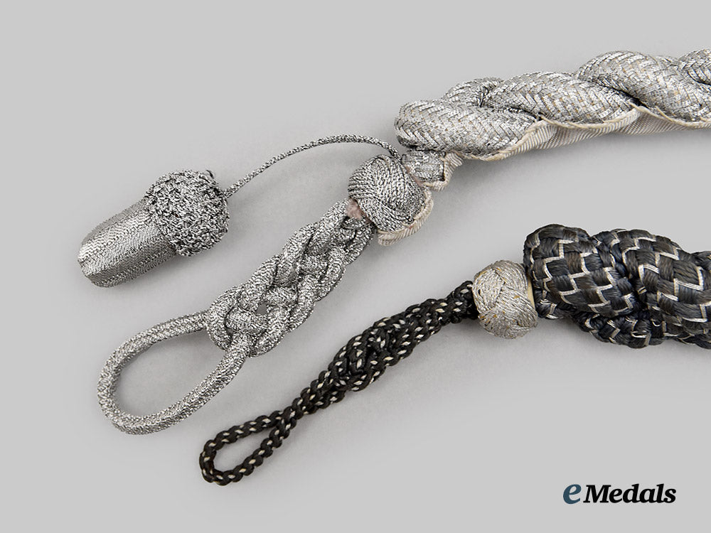 germany,_wehrmacht._a_pair_of_marksmanship_lanyards___m_n_c0030