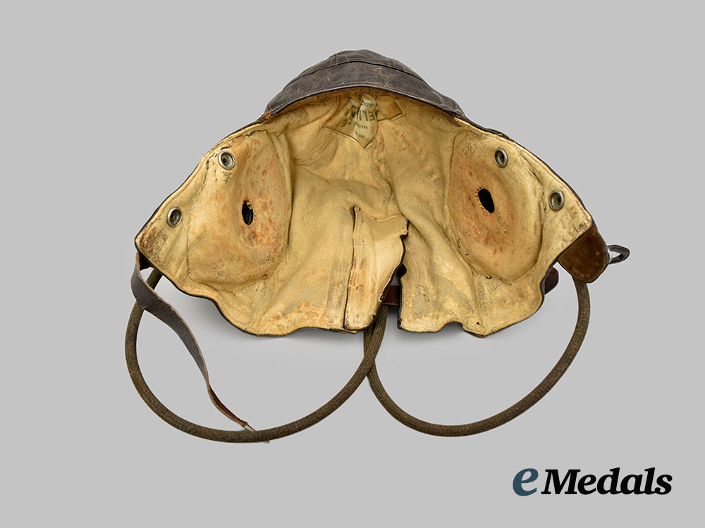 united_kingdom._a_second_war_r_a_f_flying_helmet,1940___m_n_c0034