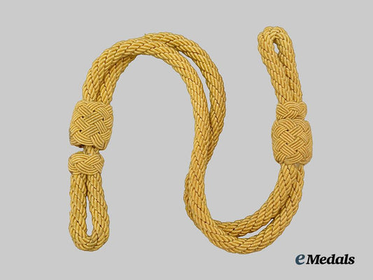 germany,_wehrmacht._a_general’s_visor_cap_chinstrap___m_n_c0051
