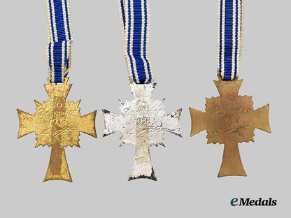 germany,_third_reich._a_mixed_lot_of_honour_crosses_of_the_german_mother,_all_grades___m_n_c0064