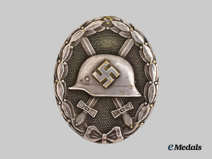 germany,_wehrmacht._a_silver_grade_wound_badge,_with_case,_by_the_vienna_mint___m_n_c0069
