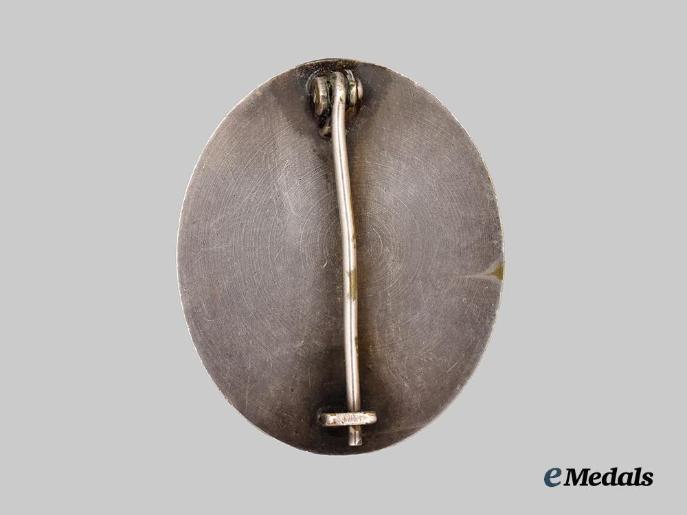germany,_wehrmacht._a_silver_grade_wound_badge,_with_case,_by_the_vienna_mint___m_n_c0071