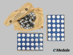 Germany, Third Reich. A Lot of 93 Pebbled Buttons