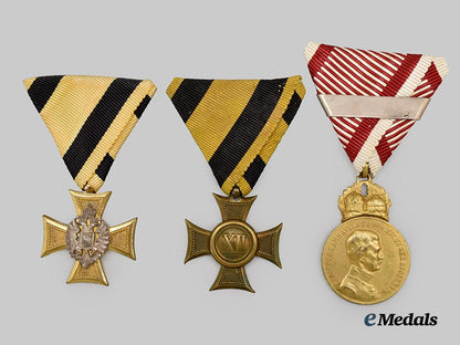 austria,_imperial._a_lot_of_three_military_decorations___m_n_c0138