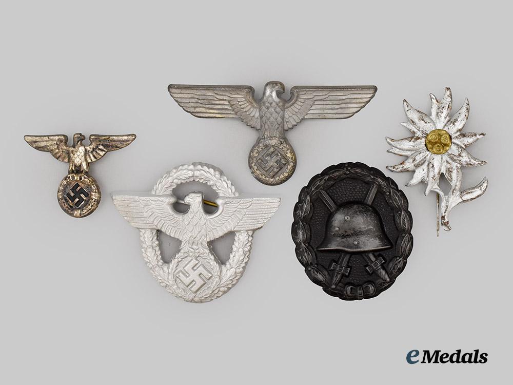 germany,_third_reich._a_mixed_lot_of_badges_and_insignia___m_n_c0151