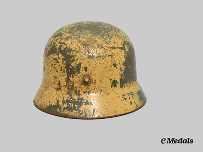 germany,_heer._a_rare_tropical_m35_stahlhelm,_by_emaillierwerke_a_g___m_n_c0151