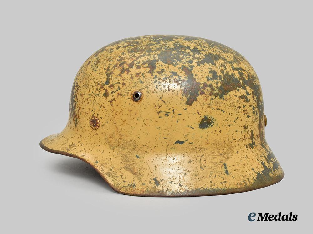 germany,_heer._a_rare_tropical_m35_stahlhelm,_by_emaillierwerke_a_g___m_n_c0153