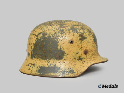 germany,_heer._a_rare_tropical_m35_stahlhelm,_by_emaillierwerke_a_g___m_n_c0154