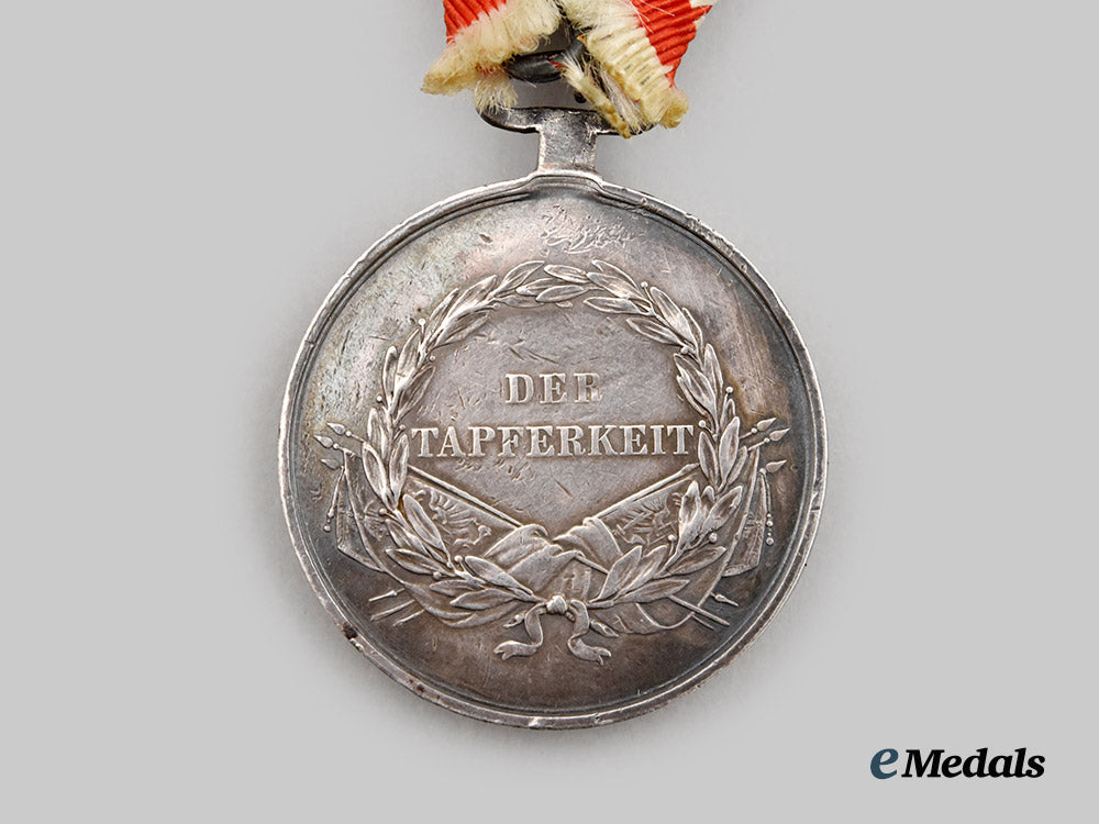 austria,_empire._a_bravery_medal,_i._class,_type_i_franz_joseph_i_variant(1849-1859_issue)___m_n_c0158