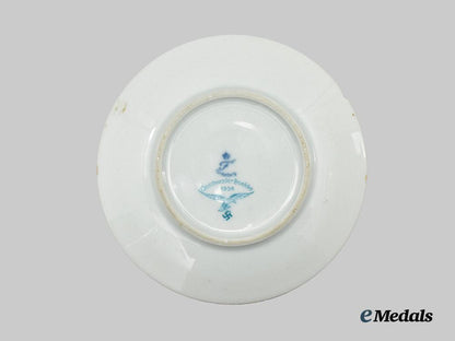 germany,_luftwaffe._a_kampfgeschwader154_boelcke_mess_hall_cup&_saucer,_by_fürstenberg___m_n_c0162