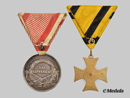 austria,_empire._a_lot_of_two_medals&_decorations(_bravery/_long_service).___m_n_c0194