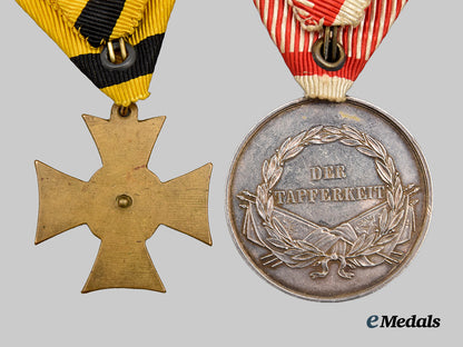 austria,_empire._a_lot_of_two_medals&_decorations(_bravery/_long_service).___m_n_c0205