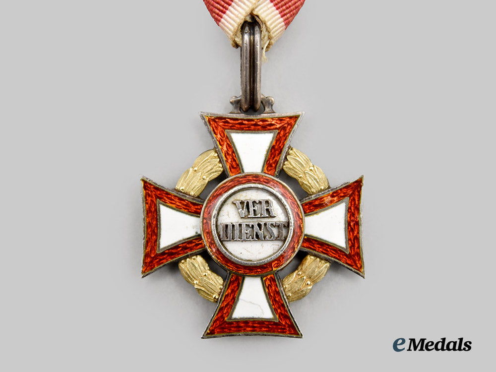 austria,_empire._a_military_merit_cross,_first_period(_one_class),_type_i_i_i_with_war_decoration___m_n_c0221