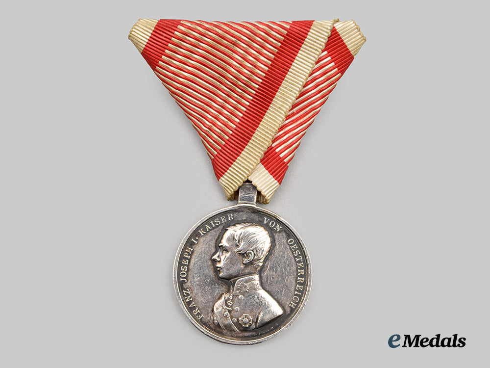 austria,_empire._a_bravery_medal,_i_i._class,_type_i_franz_joseph_i_variant(1849-1859_issue)___m_n_c0233