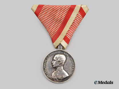 austria,_empire._a_bravery_medal,_i_i._class,_type_i_franz_joseph_i_variant(1849-1859_issue)___m_n_c0233