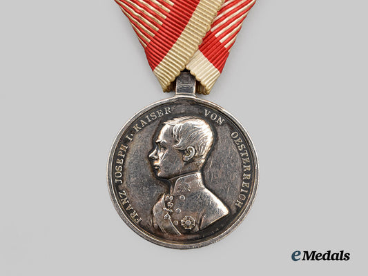 austria,_empire._a_bravery_medal,_i_i._class,_type_i_franz_joseph_i_variant(1849-1859_issue)___m_n_c0234